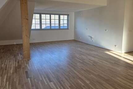 Wohnung Pirna - 4 Zimmer, 129 m&sup2;, 1.488&euro; | Angebot:25430913