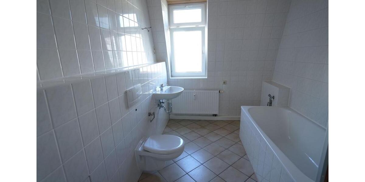 Dachgeschoßwohnung Dresden Pieschen - 2 Zimmer, 54 m&sup2;, 539&euro; | Angebot:25753387