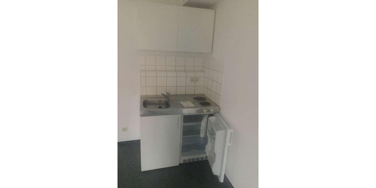 Etagenwohnung Dresden Plauen - 1 Zimmer, 27 m&sup2;, 299&euro; | Angebot:25499861