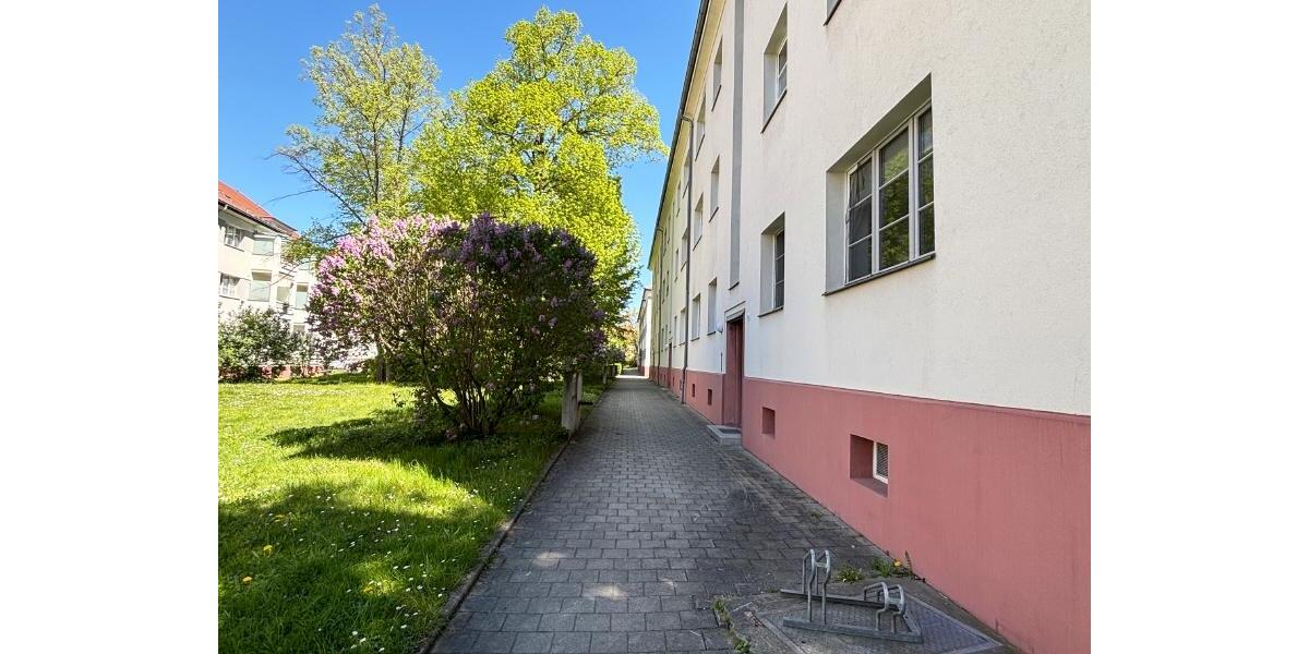 Etagenwohnung Dresden Blasewitz - 2 Zimmer, 52 m&sup2;, 572&euro; | Angebot:26635765