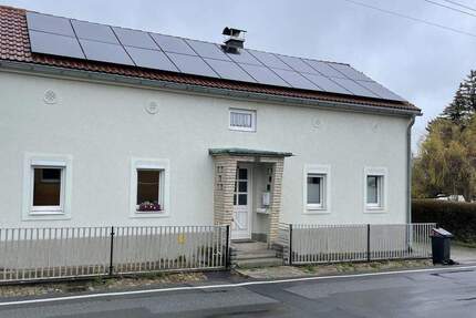 Haus Pulsnitz - 6 Zimmer, 130 m&sup2;, 298.000&euro; | Angebot:25749435