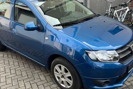 Dacia Sandero 76.000 km 5.999 &euro; Dresden 01139