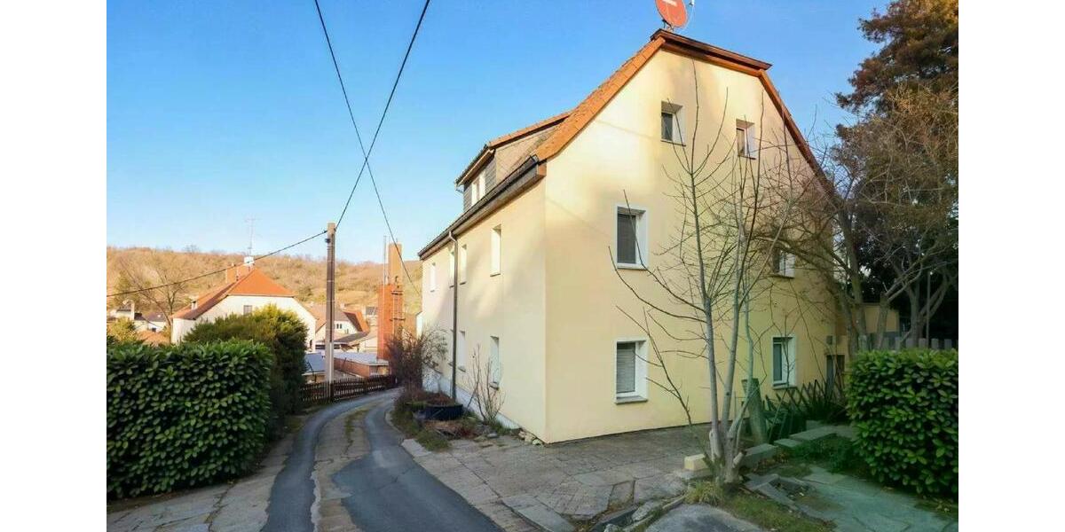 Etagenwohnung Freital - 2 Zimmer, 38 m&sup2;, 370&euro; | Angebot:25813892