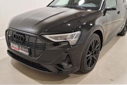 Audi e-tron 39.780 km 36.899 &euro; Dresden 01157