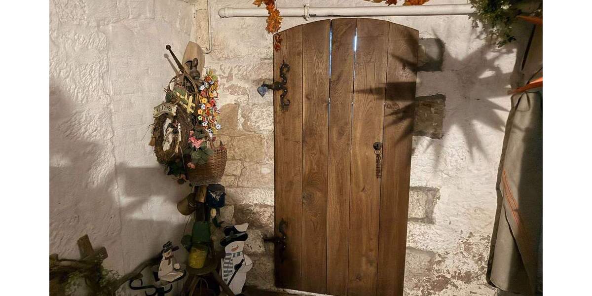 Einfamilienhaus Pirna - 9 Zimmer, 260 m&sup2;, 490.000&euro; | Angebot:25109404