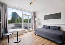 Schöne, voll möblierte 1-Zimmer-Wohnung mit Balkon