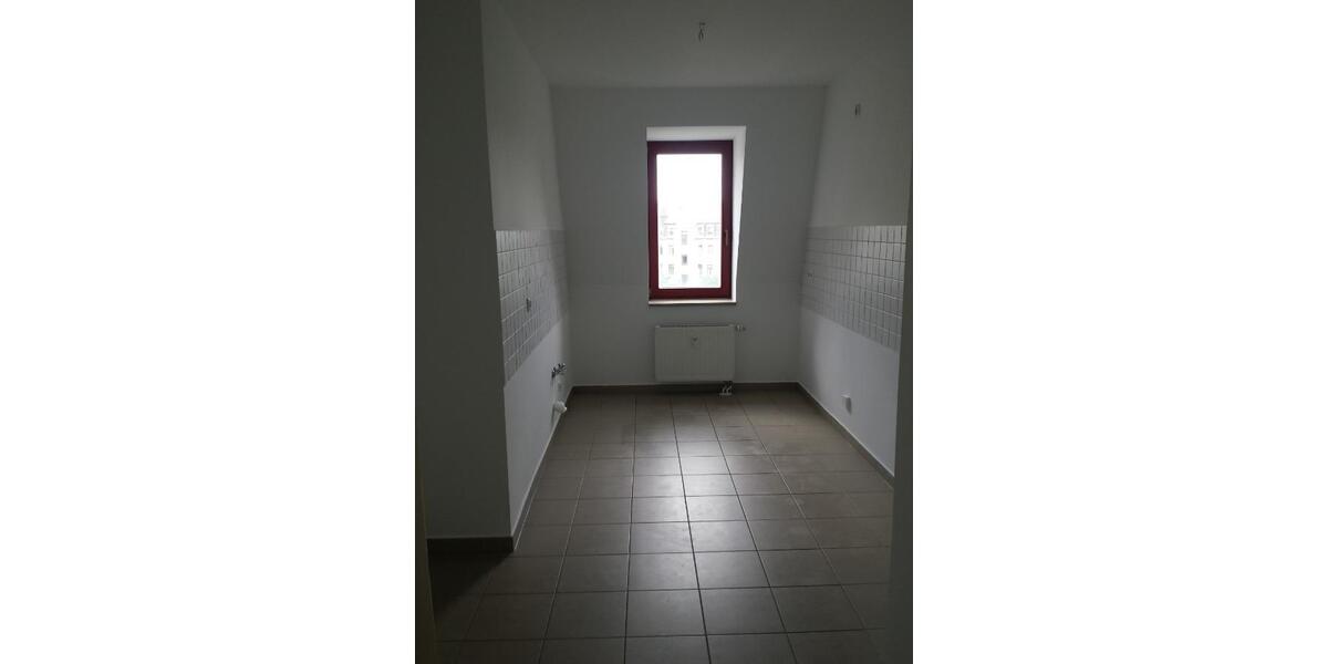 Dachgeschoßwohnung Dresden Neustadt - 2 Zimmer, 63 m&sup2;, 600&euro; | Angebot:25779458