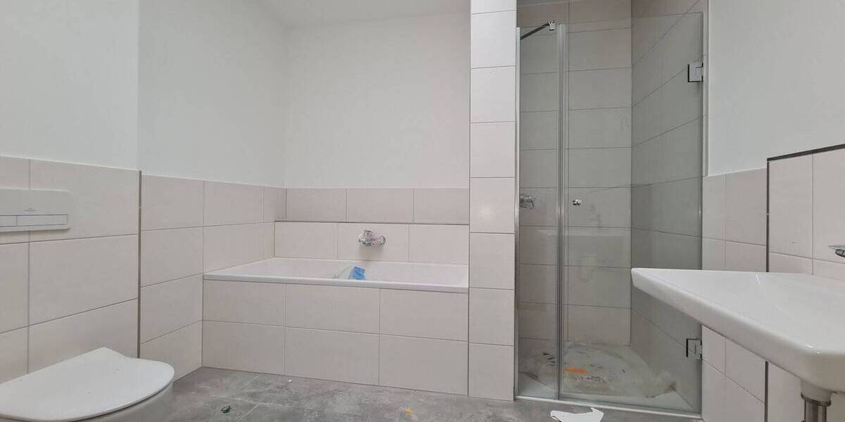 Etagenwohnung Freital - 2 Zimmer, 67 m&sup2;, 807&euro; | Angebot:26880498