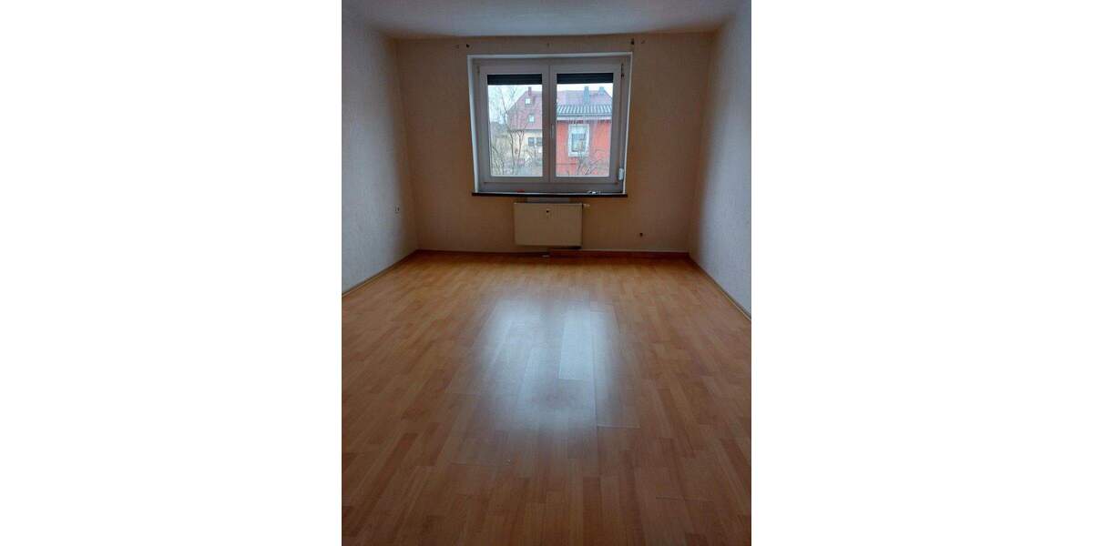 Etagenwohnung Großröhrsdorf - 3 Zimmer, 57 m&sup2;, 452&euro; | Angebot:25277887