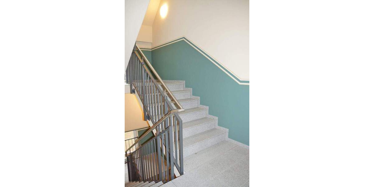 Etagenwohnung Pirna Zehista - 3 Zimmer, 98 m&sup2;, 925&euro; | Angebot:25777595