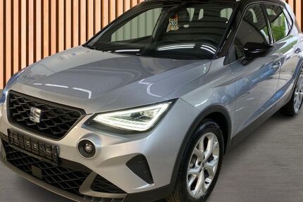 Seat Arona 17.363 km 16.980 &euro; Dresden 01328