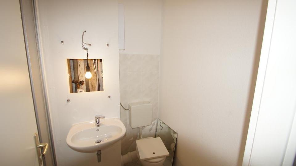 1-RWE, Nachtstromheizung, 1. OG 1 zimmer