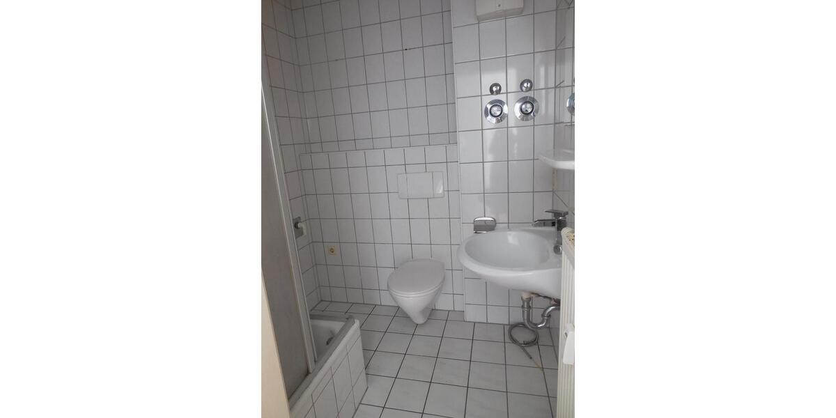Dachgeschoßwohnung Freital - 1 Zimmer, 32 m&sup2;, 86.000&euro; | Angebot:26490827