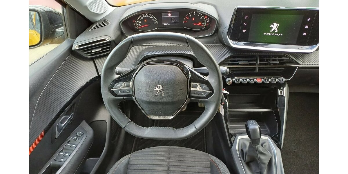 Peugeot 208 Active Pack 36.000 km 14.990 &euro; Meißen 01662