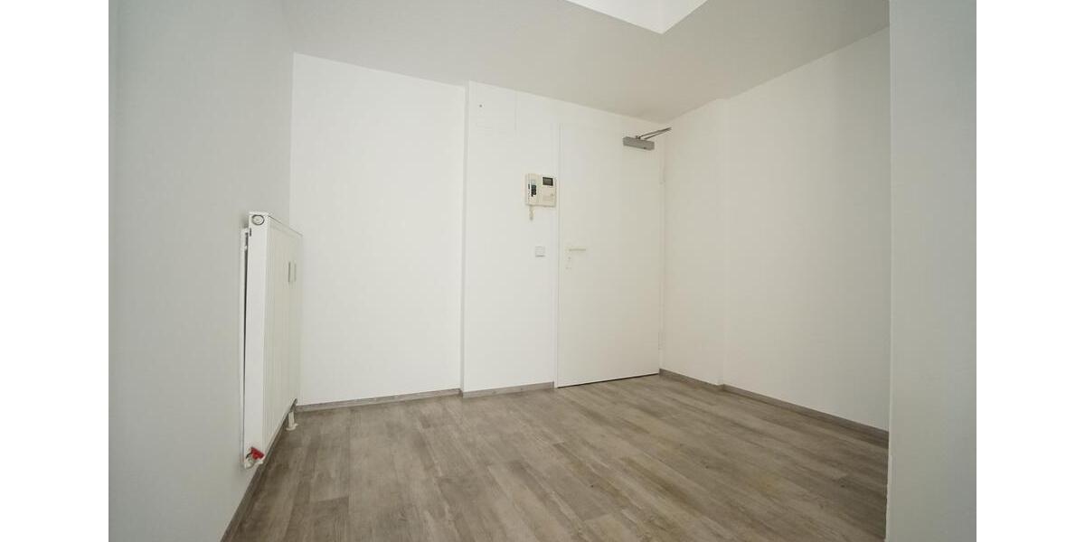 Etagenwohnung Dresden Neustadt - 2 Zimmer, 55 m&sup2;, 599&euro; | Angebot:25569440
