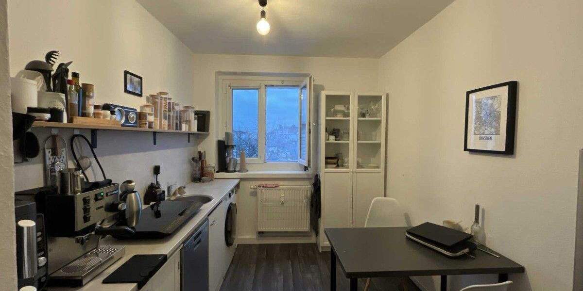 Etagenwohnung Dresden Gruna - 2 Zimmer, 47 m&sup2;, 125.000&euro; | Angebot:23982274