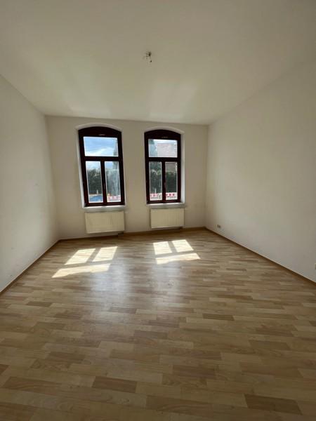 Großzügige 3-Raum-Wohnung mit Gäste-WC in ruhige Lage! zimmer