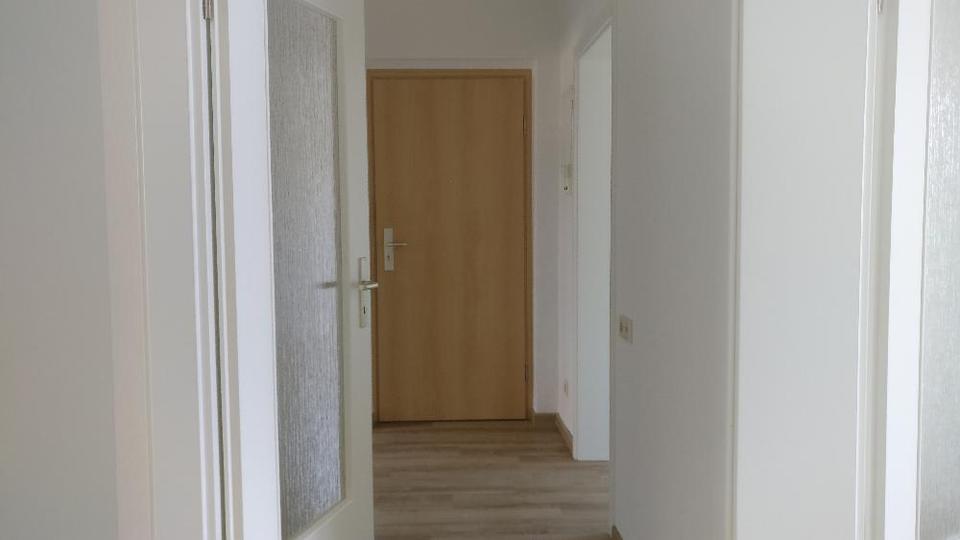 Etagenwohnung Dippoldiswalde - 3 Zimmer, 63 m&sup2;, 451&euro; | Angebot:25103366