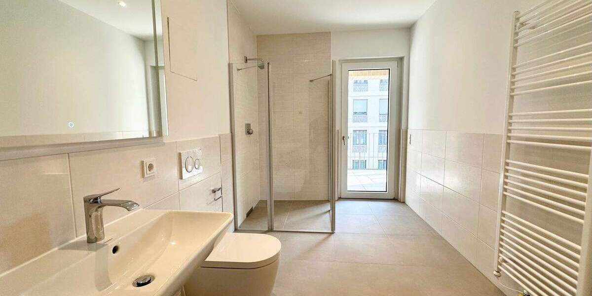 Etagenwohnung Dresden Leipziger Vorstadt - 3 Zimmer, 84 m&sup2;, 1.440&euro; | Angebot:25748881