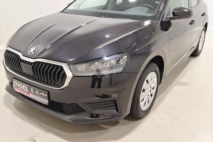 Skoda Fabia 63.650 km 13.469 € Dresden 01157