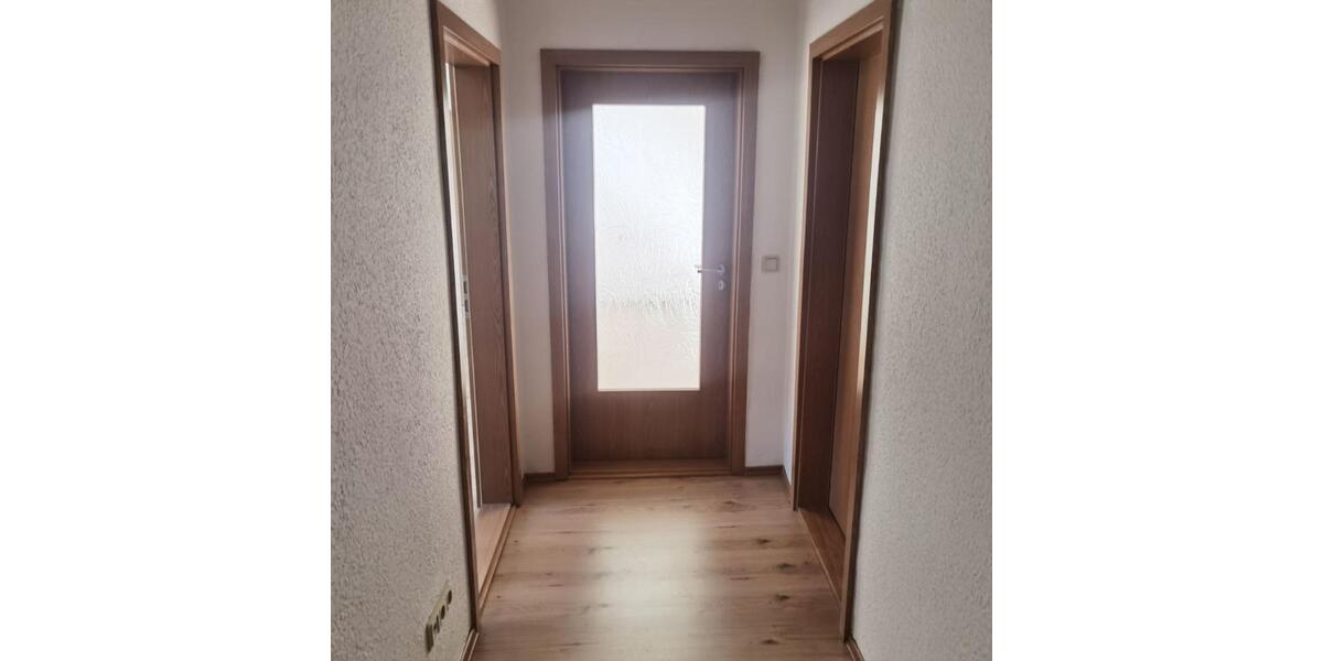 Etagenwohnung Bobritzsch-Hilbersdorf Hilbersdorf - 6 Zimmer, 142 m&sup2;, 700&euro; | Angebot:26476083
