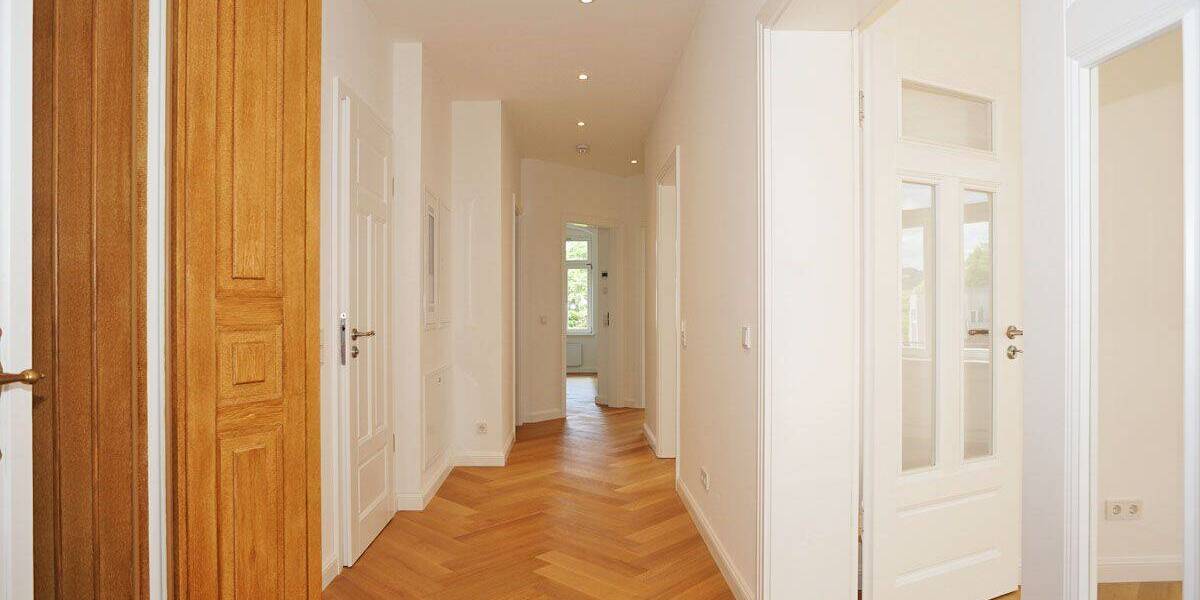 Etagenwohnung Dresden Striesen-Ost - 4 Zimmer, 103 m&sup2;, 1.995&euro; | Angebot:26684462