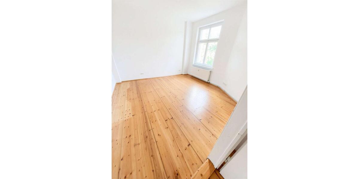 Etagenwohnung Dresden Prohlis - 5 Zimmer, 169 m&sup2;, 1.899&euro; | Angebot:26459115