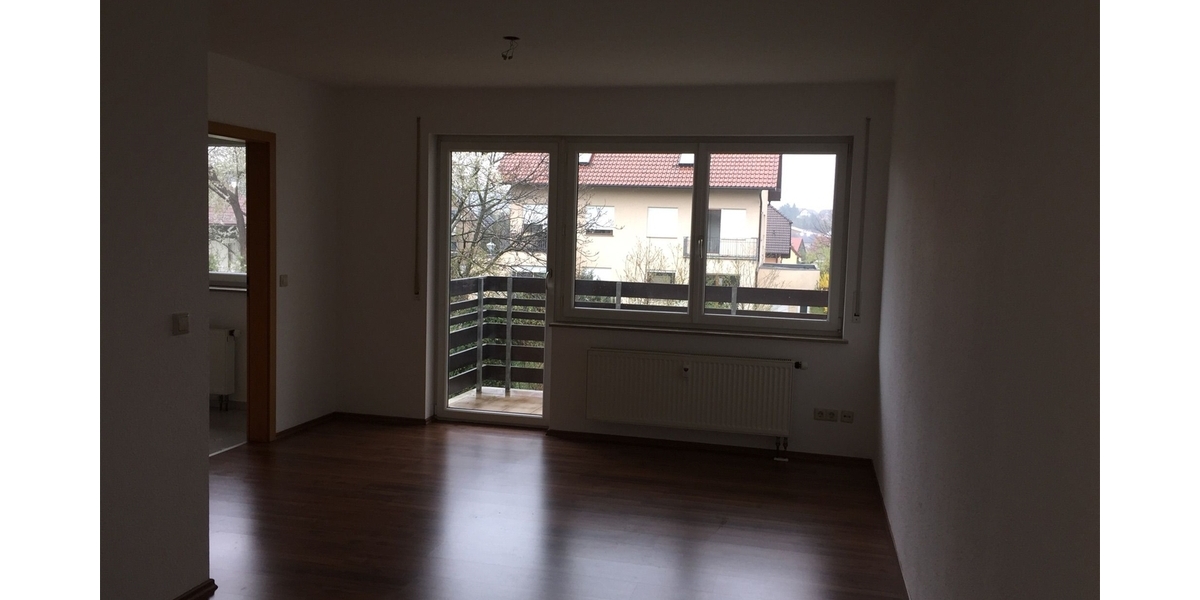 Single-Wohnung in Ullersdorf mit EBK und Balkon - Etagenwohnung Ullersdorf Ullersdorf | Angebot:25323963