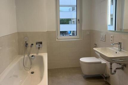 Wohlfühlwohnung an der Elbe, hochwertig und modern im Erstbezug! Großer Balkon! zimmer