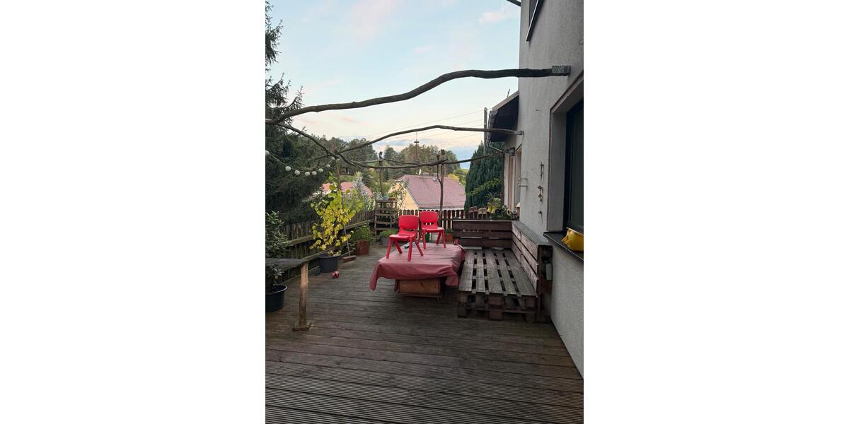 Einfamilienhaus Pulsnitz - 7 Zimmer, 137 m&sup2;, 250.000&euro; | Angebot:27490293