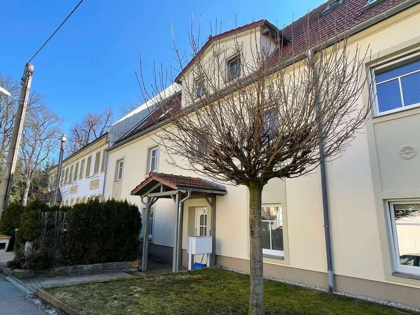 Wohnung zum Mieten in Radeberg 820 € 97 m²