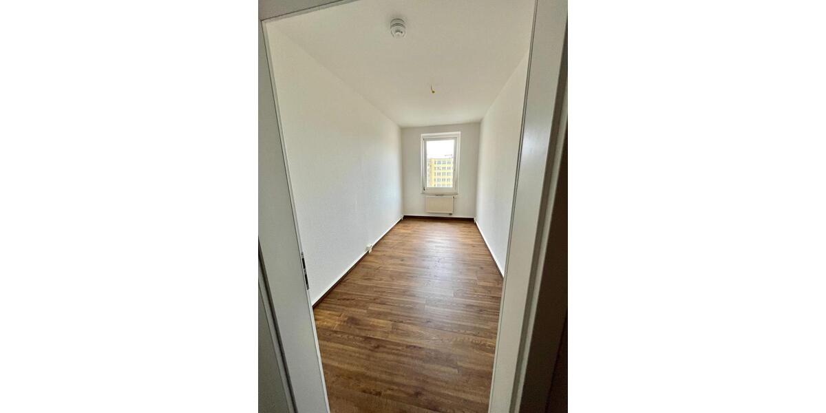 Etagenwohnung Dresden Plauen - 3 Zimmer, 67 m&sup2;, 768&euro; | Angebot:25959634