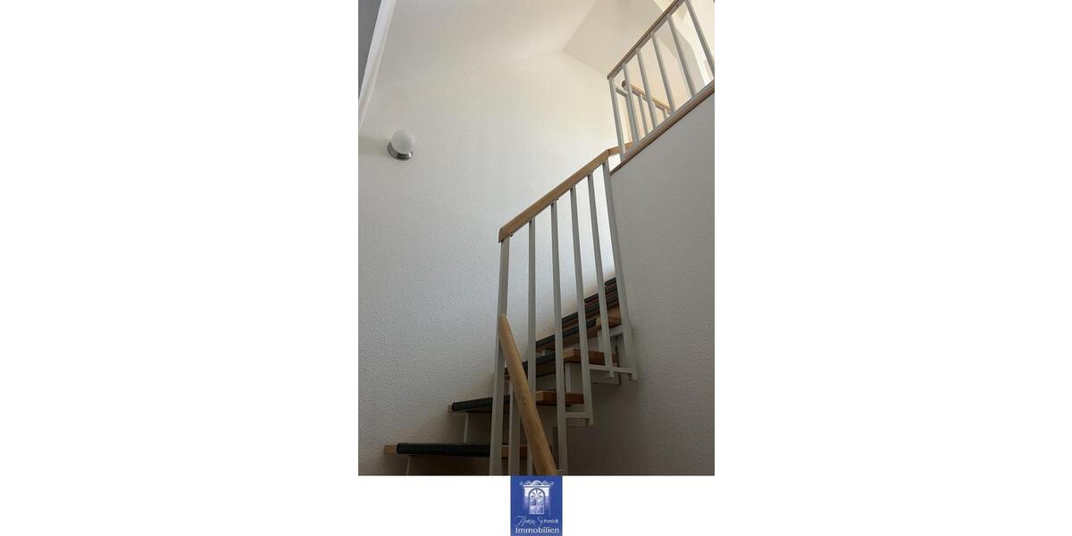 Dachgeschoßwohnung Coswig - 2 Zimmer, 49 m&sup2;, 475&euro; | Angebot:26448774