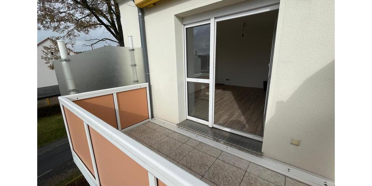 Etagenwohnung Dippoldiswalde - 2 Zimmer, 66 m&sup2;, 650&euro; | Angebot:26453394