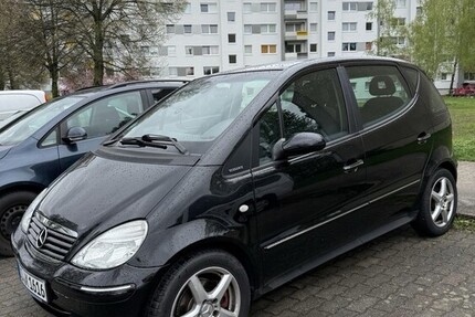 Mercedes-Benz A 190 16.000 km 1.600 € Dresden 01067