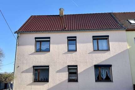 Haus zum Kaufen in Laußnitz 180.000 € 170 m²