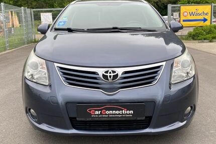 Toyota Avensis 238.000 km 3.499 &euro; Dresden 01187