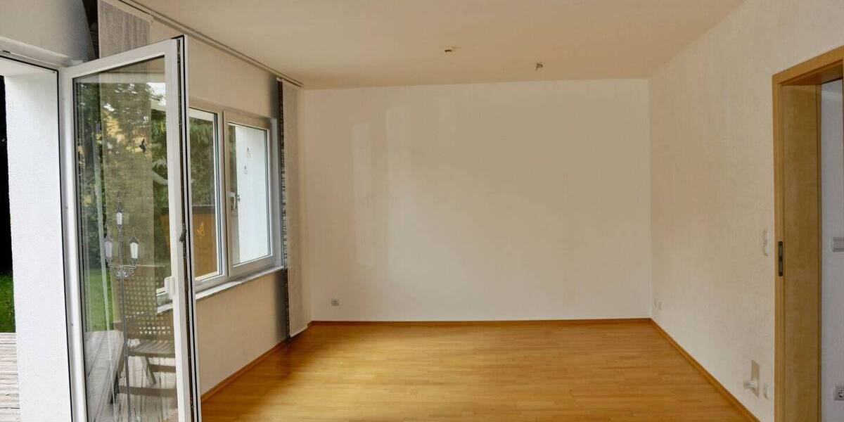 Gewerbeobjekt Dresden / Pennrich Pennrich - 4 Zimmer, 156 m&sup2;, 1.650&euro; | Angebot:23367987