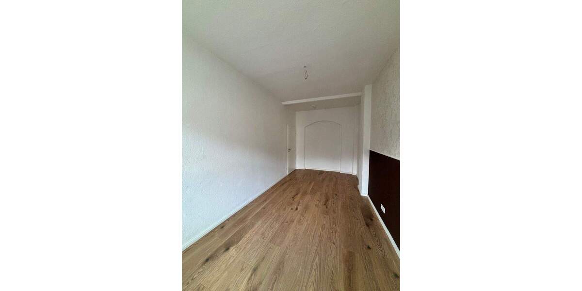 Etagenwohnung Freital Deuben - 2 Zimmer, 66 m&sup2;, 539&euro; | Angebot:25820511