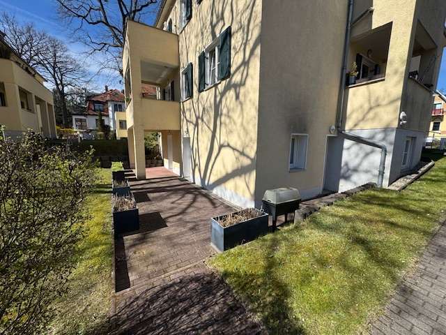Etagenwohnung Dresden Klotzsche - 4 Zimmer, 87 m&sup2;, 810&euro; | Angebot:27508543