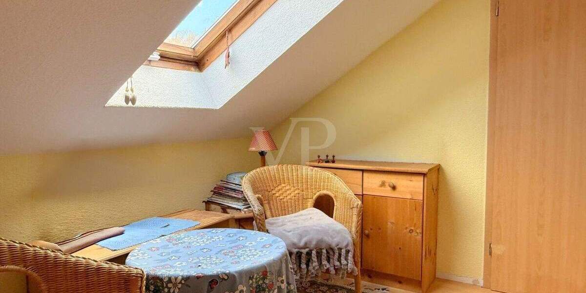 Einfamilienhaus Radebeul - 8 Zimmer, 180 m&sup2;, 520.000&euro; | Angebot:25815561