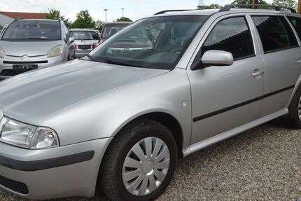 Skoda Octavia 258.438 km 1.100 &euro; Dresden 01219