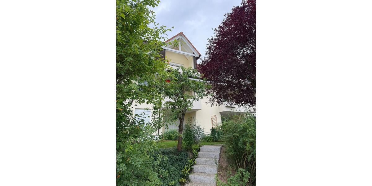 Etagenwohnung Radebeul - 2 Zimmer, 53 m&sup2;, 160.000&euro; | Angebot:27098959