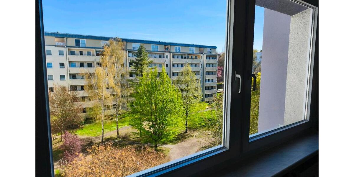 Etagenwohnung Dresden Cotta - 3 Zimmer, 65 m&sup2;, 490&euro; | Angebot:26418152
