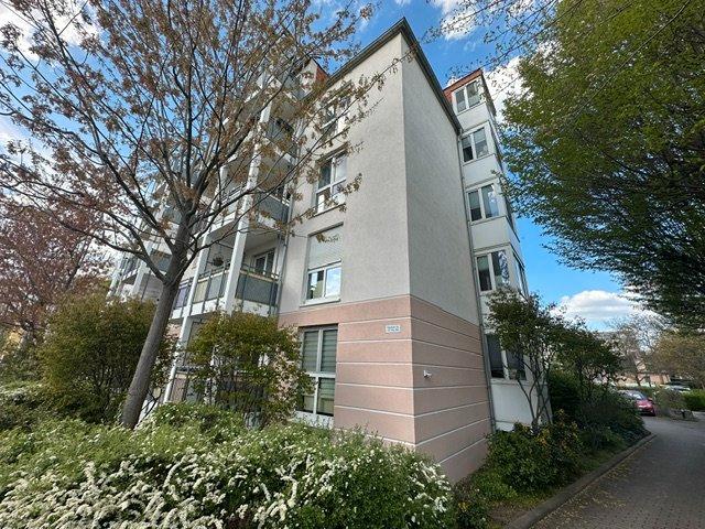 Dachgeschoßwohnung Dresden Blasewitz - 3 Zimmer, 60 m&sup2;, 225.000&euro; | Angebot:26642849