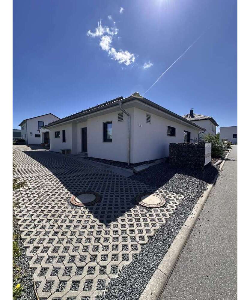 Haus zum Kaufen in Pirna 1.149.000 € 285 m²