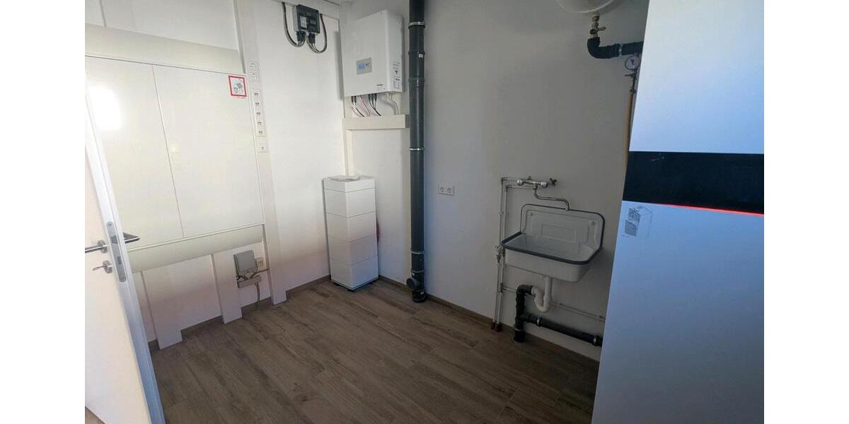 Etagenwohnung Dresden Weixdorf - 7 Zimmer, 152 m&sup2;, 2.950&euro; | Angebot:26397611