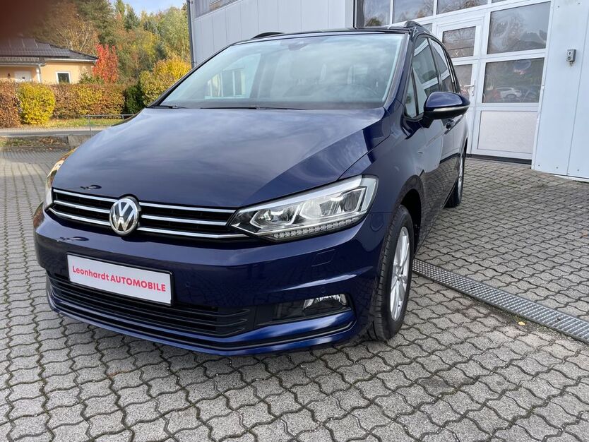 VW Touran 114.010 km 21.900 € Freital 01705
