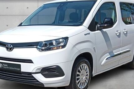 Toyota Proace City 27.361 km 29.990 &euro; Pirna 01796