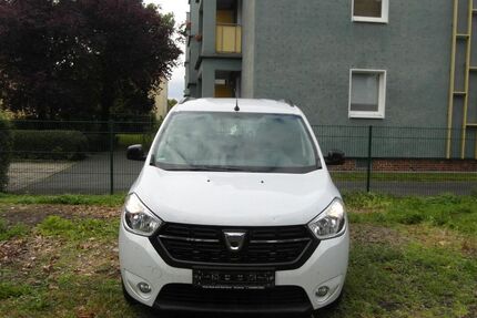 Dacia Lodgy 123.088 km 7.999 &euro; Dresden 01237